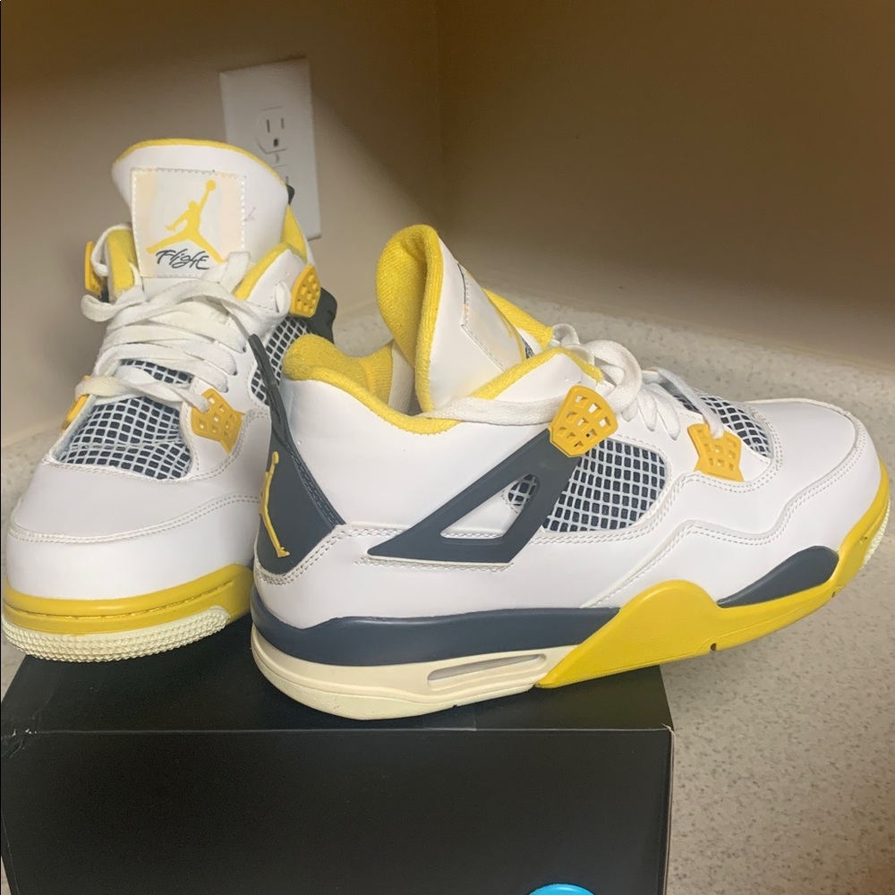 Jordan White and Yellow Sneakers - Picture 6 of 6